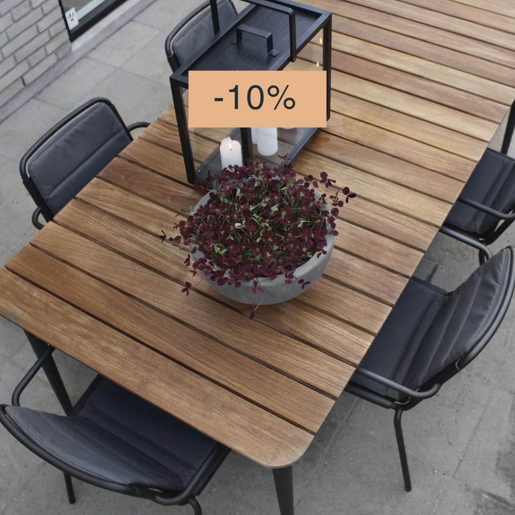 Table de jardin