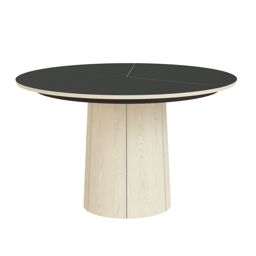 Skovby #33 Extendable Round Dining Table in Oak White Oil with Black Top - Skovby | Milola