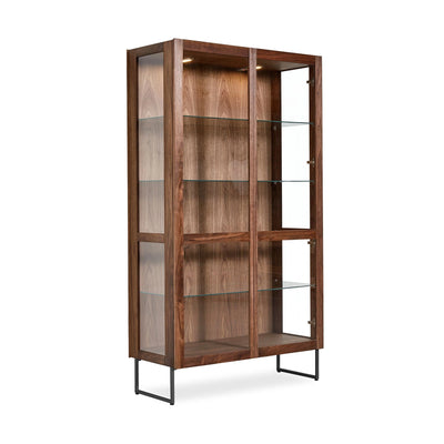 Skovby #452 Display Cabinet in Walnut Lacquer - Skovby | Milola