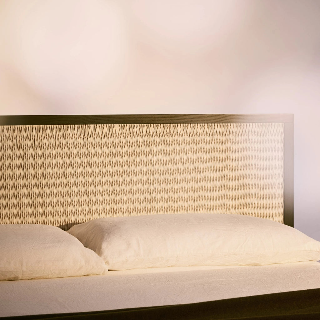 AWASE Wooden Bed - Woven Headboard Bed in Verde Ginepro - Bolzan | Milola