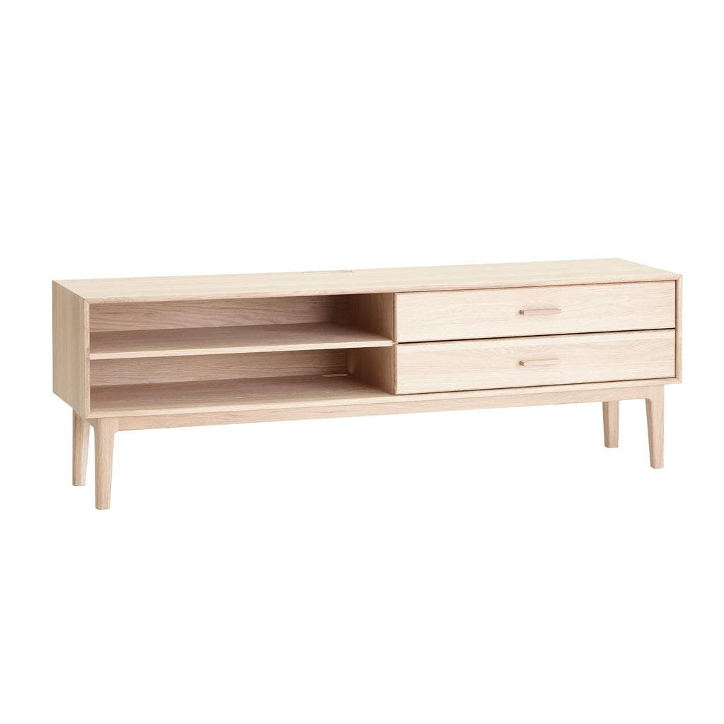 CASØ 700 TV Stand in White Oiled Oak with Legs - CASØ | Milola