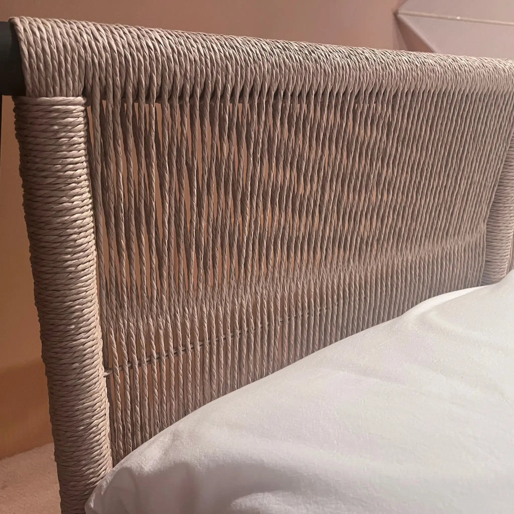 JACK-E INTRECCIO Bed with Woven Headboard - Bolzan | Milola