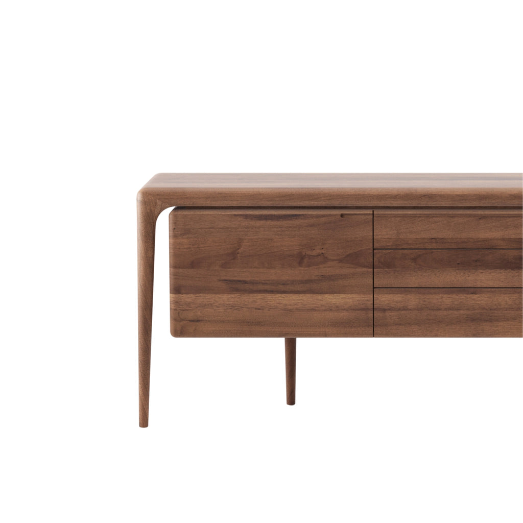 LATUS Sideboard in Walnut Natural Oil - Artisan | Milola