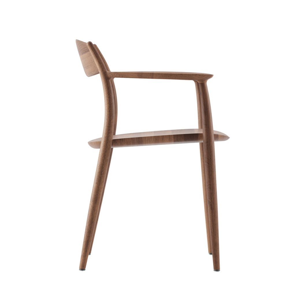 NILA Chair in Walnut Natural Oil - Artisan | Milola