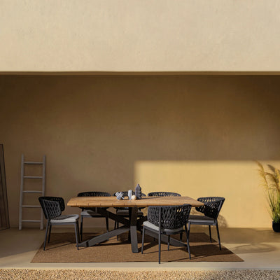 PALMDALE Outdoor Dining Table in Carbon - Bizzotto | Milola