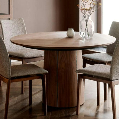 Skovby #33 Extendable Round Dining Table in Walnut - Skovby | Milola