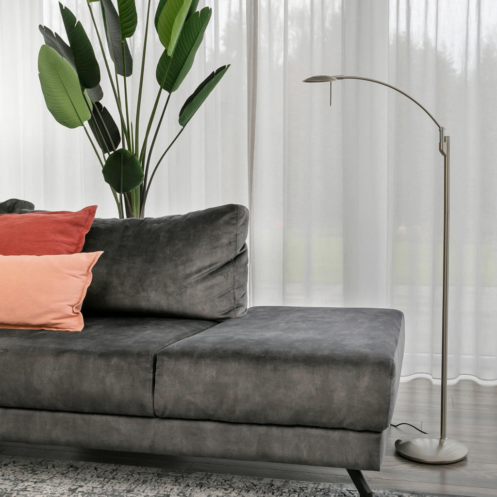 ZENITH Floor Lamp in Steel - Steinhauer | Milola